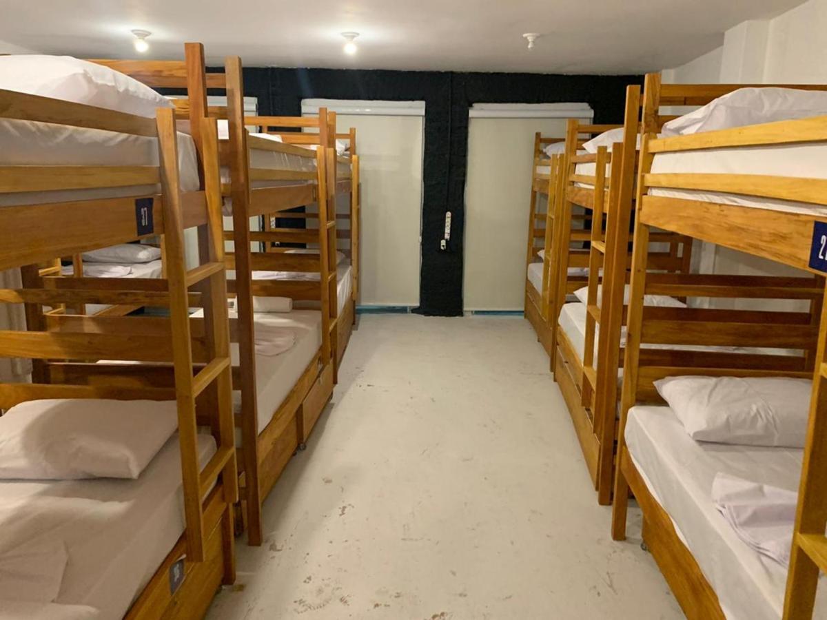 Manhata Hostel Салвадор Екстериор снимка