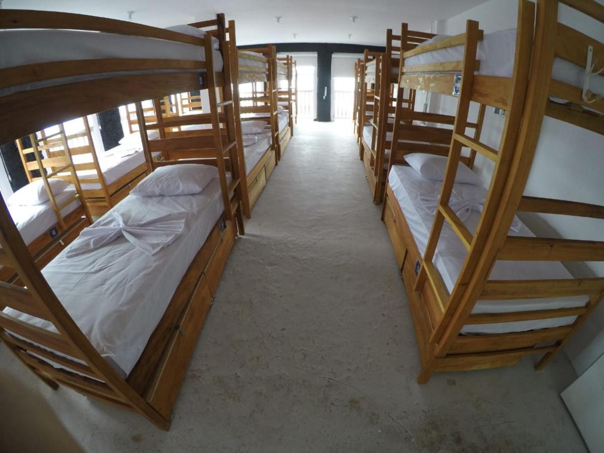 Manhata Hostel Салвадор Екстериор снимка